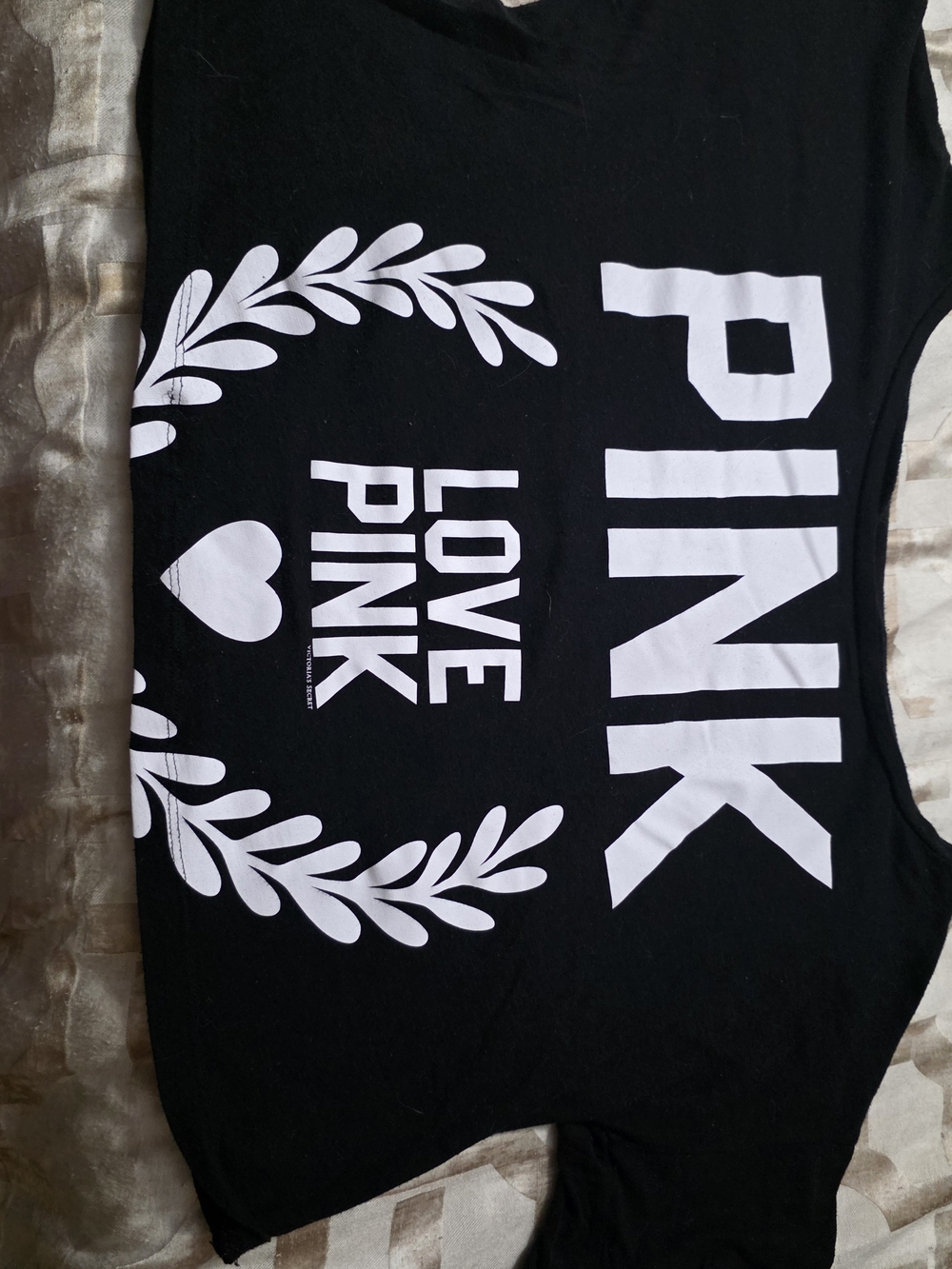 PINK Victoria's Secret Black Graphic Tee - Love Pink